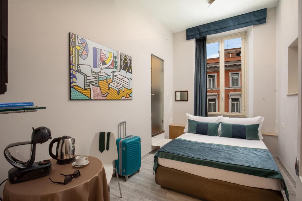 Small Double Room,1308661990:JPEG